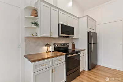 15421 8th Avenue Ct E, Tacoma, WA 98445 - Photo 14