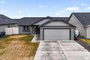 1104 W Maple Dr, Moses Lake, WA 98837 - Photo 26