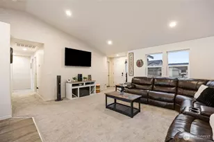 1104 W Maple Dr, Moses Lake, WA 98837 - Photo 8