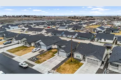 1104 W Maple Drive, Moses Lake, WA 98837 - Photo 28