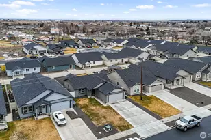 1104 W Maple Dr, Moses Lake, WA 98837 - Photo 32