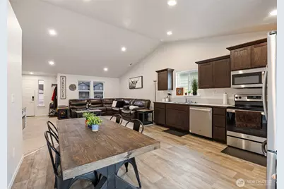 1104 W Maple Drive, Moses Lake, WA 98837 - Photo 10