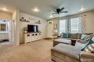 1020 Harmony Dr, Longview, WA 98632 - Photo 6