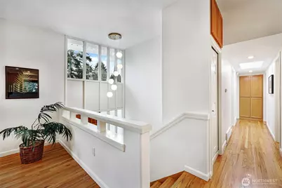 14627 SE Newport Way, Bellevue, WA 98006 - Photo 28