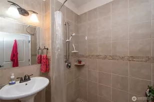 2615 Peach Ct, Port Angeles, WA 98363 - Photo 14