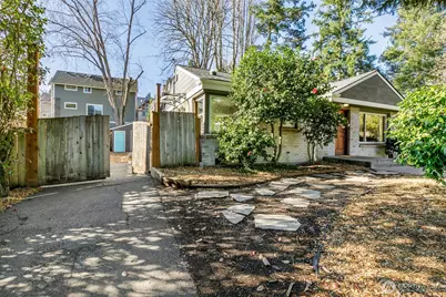 12343 11th Avenue NE, Seattle, WA 98125 - Photo 36