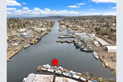 1080 W Ewing Street #E5, Seattle, WA 98119 - Photo 30