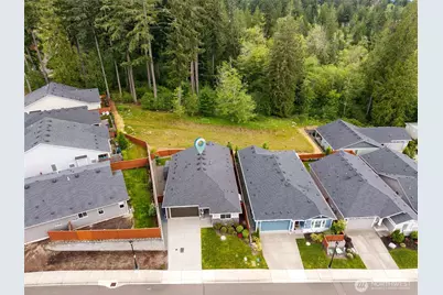 5605 Reef Lane NE, Olympia, WA 98516 - Photo 2