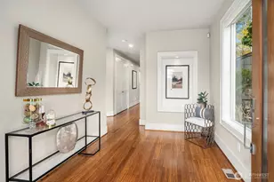 11234 NE 87th St, Kirkland, WA 98033 - Photo 2