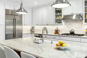 15538 NE 15th Pl, Bellevue, WA 98007 - Photo 14