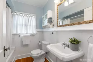 8433 30th Ave SW, Seattle, WA 98126 - Photo 16