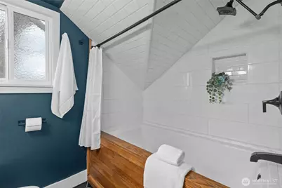 3915 SW Hinds Street, Seattle, WA 98116 - Photo 22