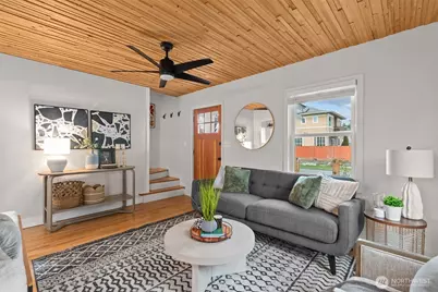 3915 SW Hinds Street, Seattle, WA 98116 - Photo 4