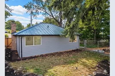 1147 Aberdeen Avenue NE, Renton, WA 98056 - Photo 8