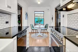 1120 17th Ave, Seattle, WA 98122 - Photo 22