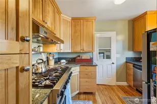 22 NW B St, College Place, WA 99324 - Photo 6