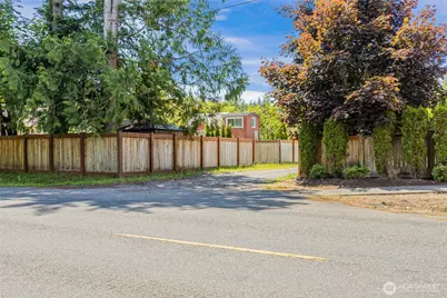 8515 166th Street Ct E, Puyallup, WA 98375 - Photo 22