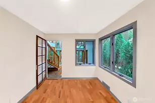 2418 Federal Ave E, Seattle, WA 98102 - Photo 14