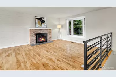 6124 123rd Avenue NE, Kirkland, WA 98033 - Photo 2