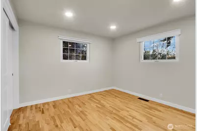 6124 123rd Avenue NE, Kirkland, WA 98033 - Photo 8