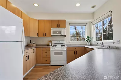 225 S 51st Street #G, Renton, WA 98055 - Photo 10