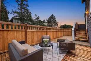 221 4th St S, Kirkland, WA 98033 - Photo 34