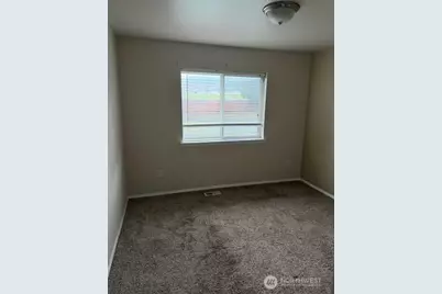 502 366th Street Ct S, Roy, WA 98580 - Photo 12