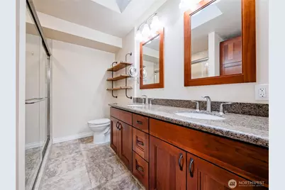 805 S 223rd Street, Des Moines, WA 98198 - Photo 16