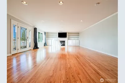 805 S 223rd Street, Des Moines, WA 98198 - Photo 8