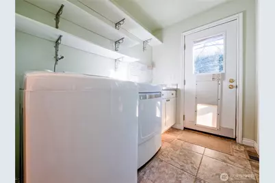 805 S 223rd Street, Des Moines, WA 98198 - Photo 22