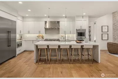 8206 128th Avenue NE, Kirkland, WA 98033 - Photo 4