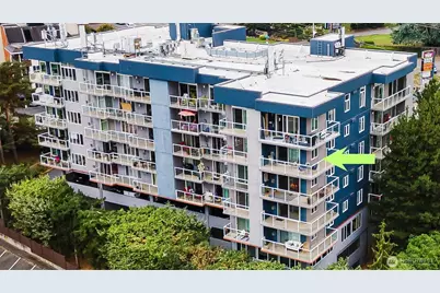 15020 Bothell Way NE #502, Lake Forest Park, WA 98155 - Photo 2