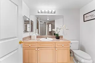 15020 Bothell Way NE, Lake Forest Park, WA 98155 - Photo 20