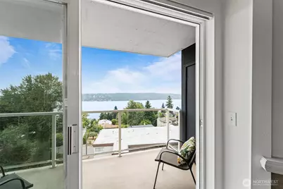 15020 Bothell Way NE #502, Lake Forest Park, WA 98155 - Photo 14