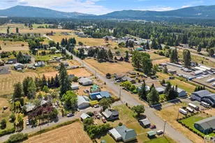 1105 E 3rd St, Cle Elum, WA 98922 - Photo 14