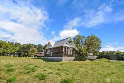 1105 E Third Street, Cle Elum, WA 98922 - Photo 2