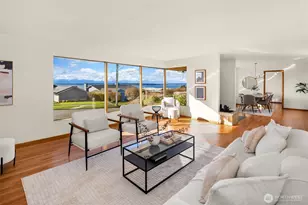 9232 21st Ave NW, Seattle, WA 98117 - Photo 8