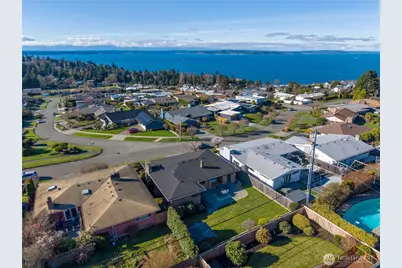 9232 21st Avenue NW, Seattle, WA 98117 - Photo 36