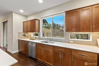 8504 130 Place SE #F103, Newcastle, WA 98056 - Photo 14