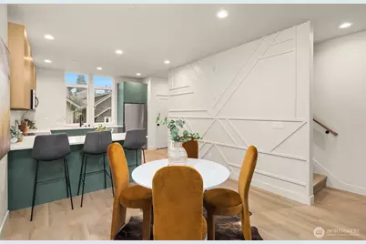 1615 N 50th Street #C, Seattle, WA 98103 - Photo 4