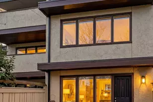 2009 42nd Ave E, Seattle, WA 98112 - Photo 2