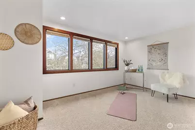 2009 42nd Avenue E, Seattle, WA 98112 - Photo 18