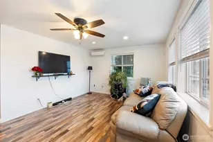 1025 E St, Centralia, WA 98531 - Photo 6