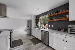 2837 Johns Pl NE, Olympia, WA 98516 - Photo 12