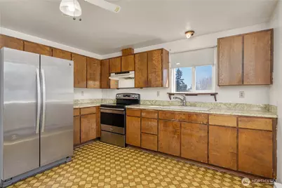 17519 8th Avenue Ct S, Spanaway, WA 98387 - Photo 8