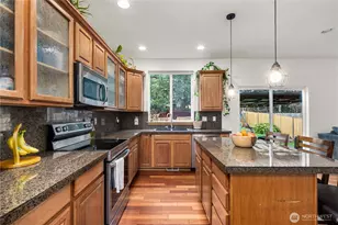 8709 188th St Ct E, Puyallup, WA 98375 - Photo 6