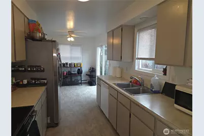 2329 Jennifer Place, Longview, WA 98632 - Photo 6