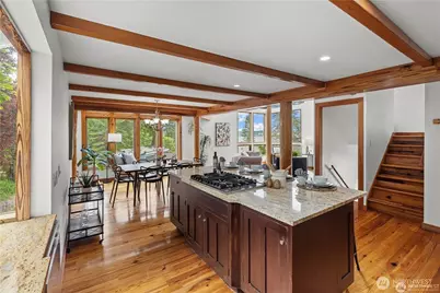 8526 E Mercer Way, Mercer Island, WA 98040 - Photo 16