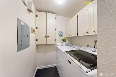 242 4th Avenue S #2, Edmonds, WA 98020 - Photo 24