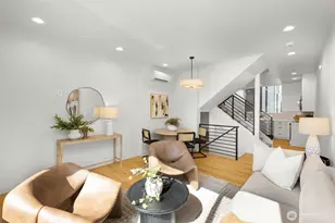 3404 E Spring St, Seattle, WA 98122 - Photo 4